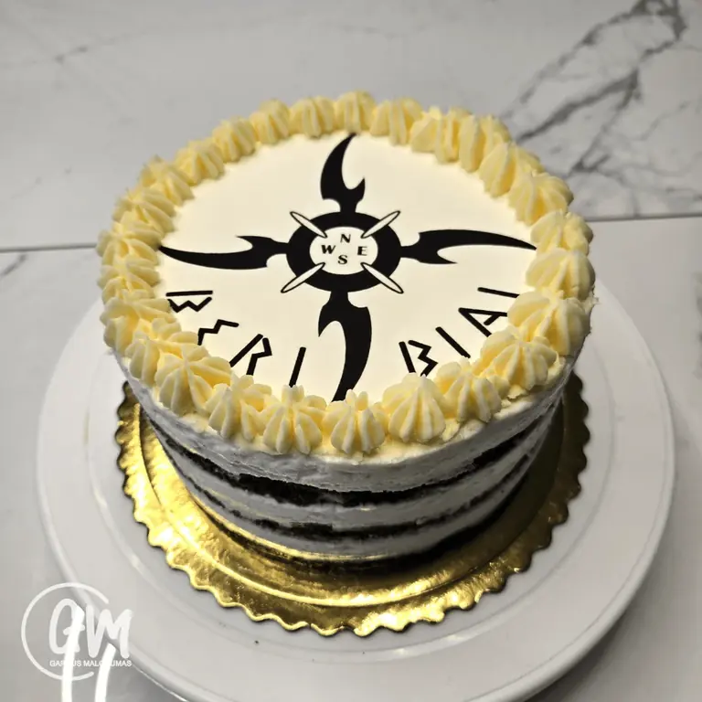 Tortas su įmonės logotipu Panevėžyje
